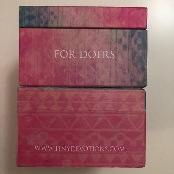 Agate Miniature Colored Geode / Bundle of 4 - Picture 10 of 12